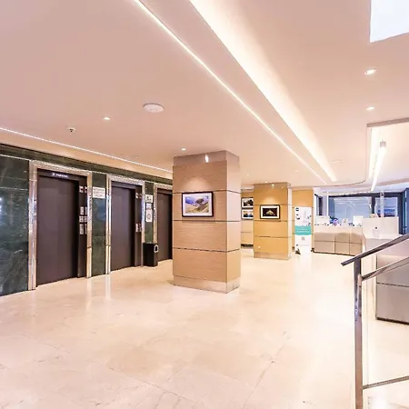 Pyr Apartment Fuengirola